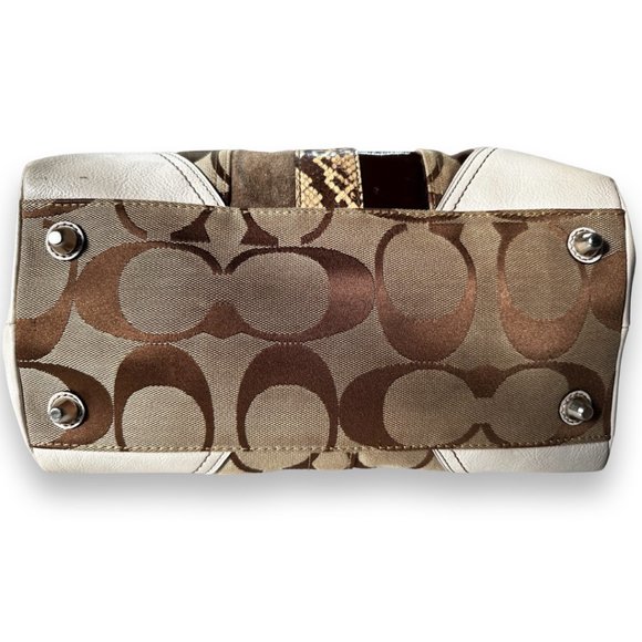 Coach Purse - Picture 4 of 6